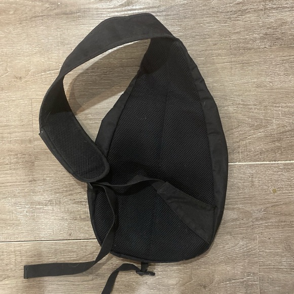 Small green bag bagman!! - Picture 2 of 2